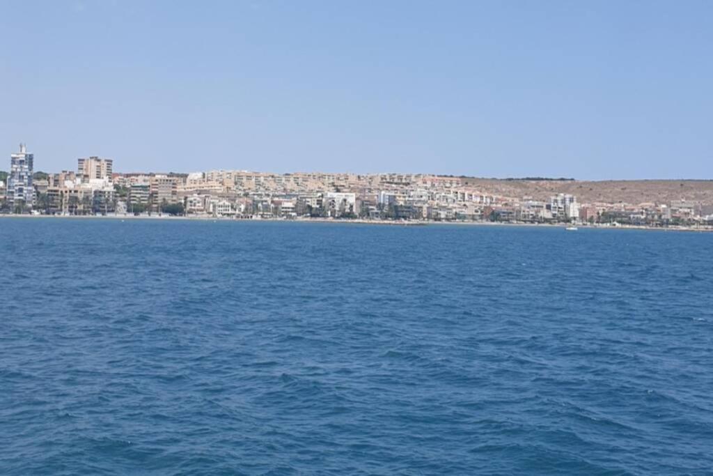 Modern Huge Appartement, Just 100 M From The Beach Santa Pola Exteriör bild
