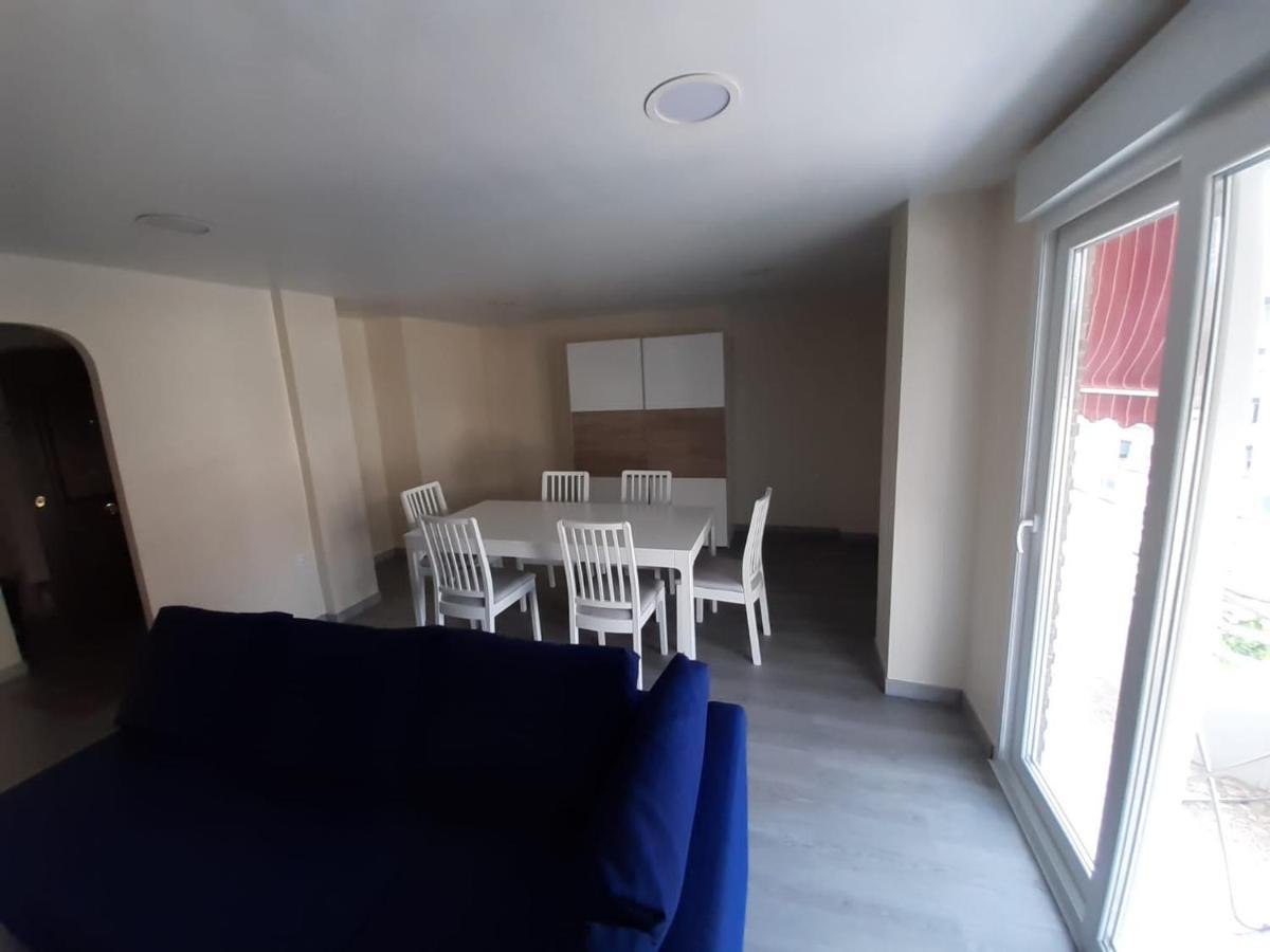 Modern Huge Appartement, Just 100 M From The Beach Santa Pola Exteriör bild